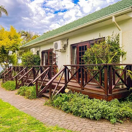 Bunkers Inn Guesthouse-3