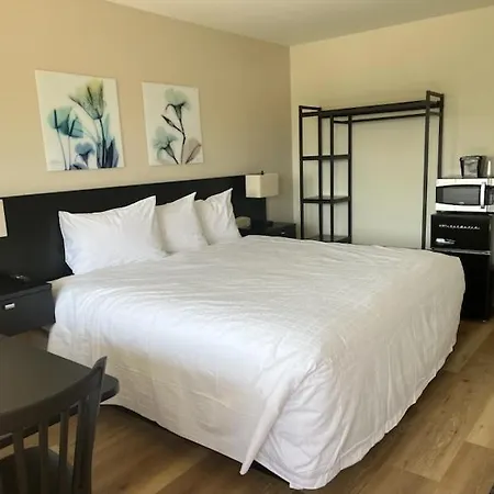 Richland Inn And Suites-3