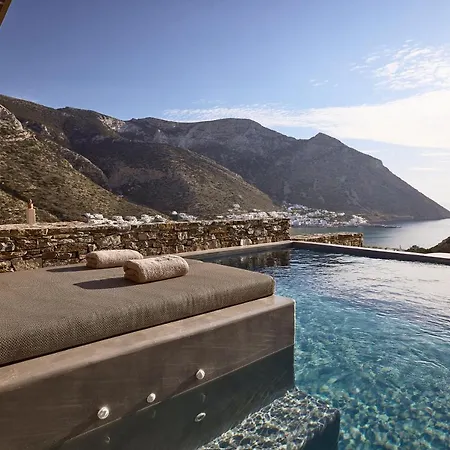 Apsila Pool Suites-3