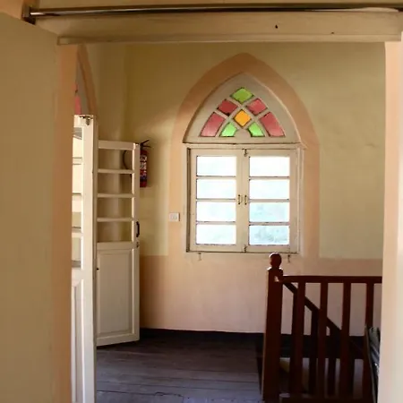 Royal Phoenix Inn - Heritage Stay In Fontainhas, Panjim-2