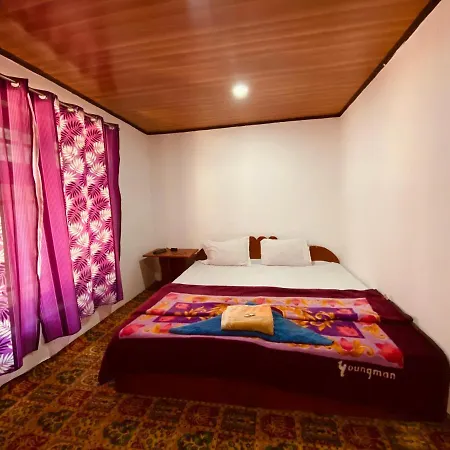 Hotel Border View-3