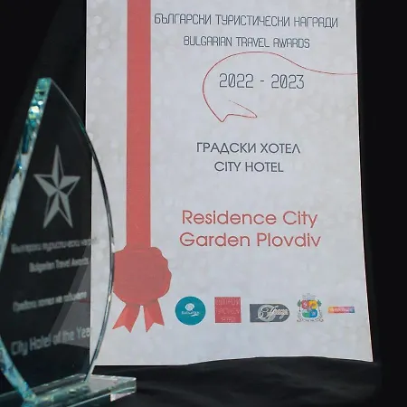 Residence City Garden - Certificate Of Excellence Top 10 Best Five-Stars City Hotels For 2024 Awarded By Htif-3