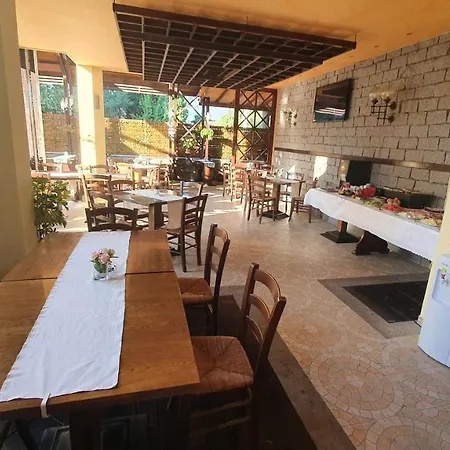 Hotel Villa Bora-2