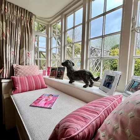 Vine Cottage-3