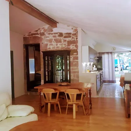 Les Chambres du Clos des Capucins-3