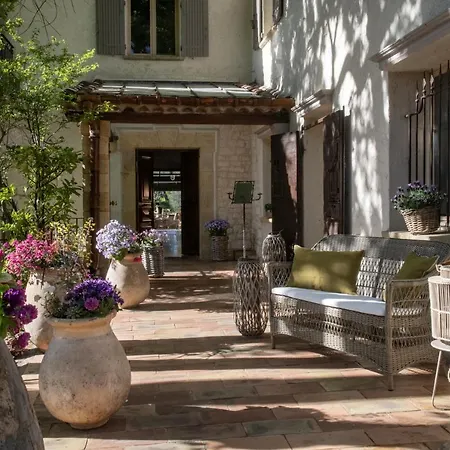 Hotel Les Messugues-3