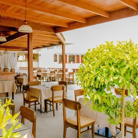Hotel Curasi-3