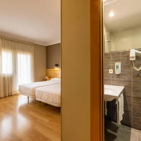 Hotel Santamaria-2