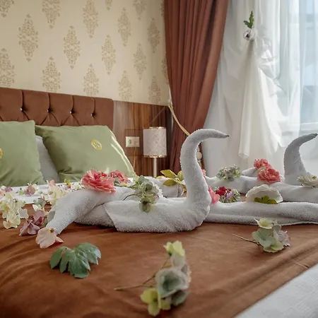 Hotel S White-2