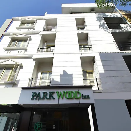 Parkwood Executive Rooms Inn-3