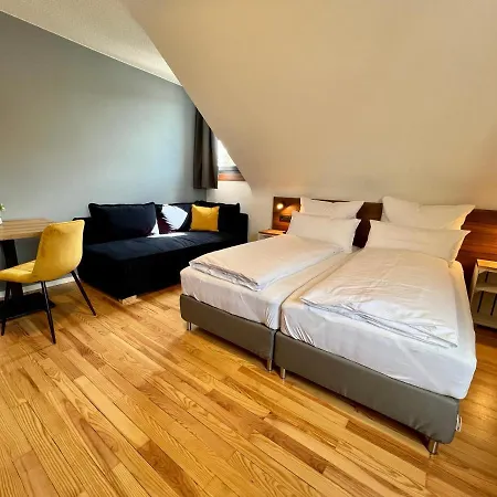 JUNIPRO Hotel Schinderhannes-3