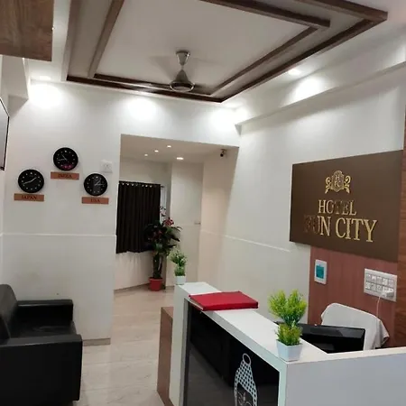 Hotel Fun City-3