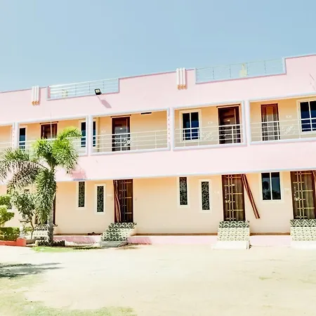 Oyo 68320 Bgr Residency-3