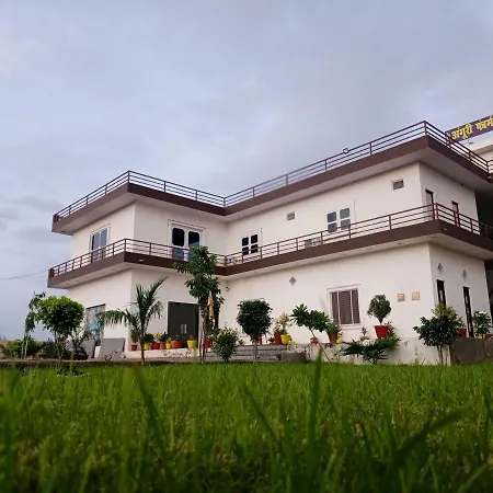Hotel O Pop Angoori Farm House-2
