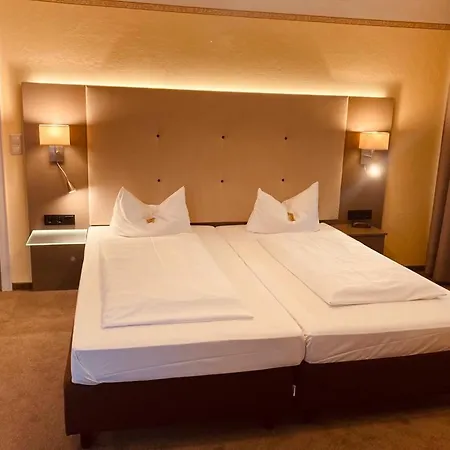 Hotel Rosenheimer Hof-2