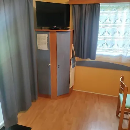 Camping les tilleuls du caminel Mobile home 97-3