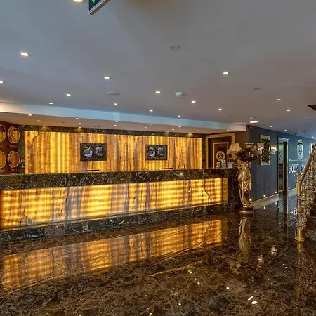 Hotel S White-3