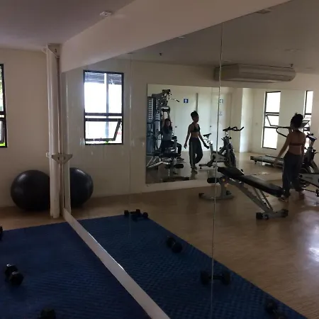 Mabolo Garden Flats - Quiet Modern Studio With Balcony Pool Jogging Trail Near Malls And It Park-2