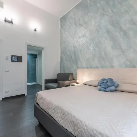 Velvet Rooms-3
