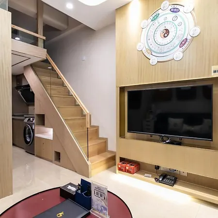 Cloud Land Apartment 翡翠华庭-2