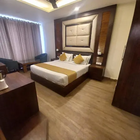 Hotel Blue Orchid - A 3 Star Heaven In Tricity-3