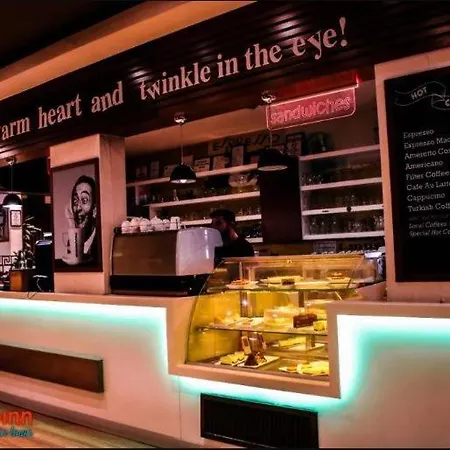Premium Inn City Hotel & Restaurant Central Shopping Street Location !-2