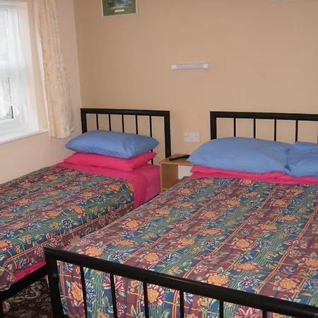 Longfield Guest House-2
