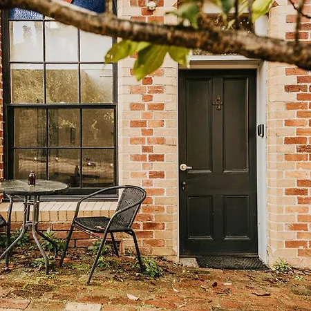 Albert Hotel Daylesford-3