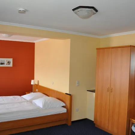 Hotel Cafe Ernst-2