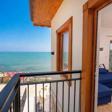 Beach House Hotel-3