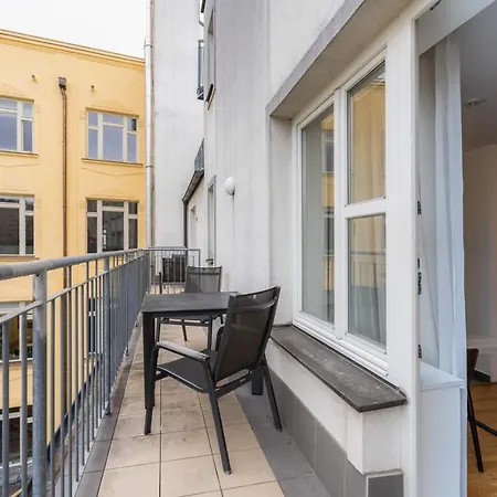 Ea Aparthotel Melantrich-2