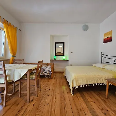 Apartments La Pergola-3