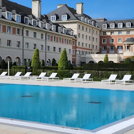 Dream Castle Hotel Marne La Vallee-2