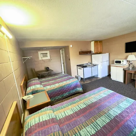 Capone'S Hideaway Motel-2