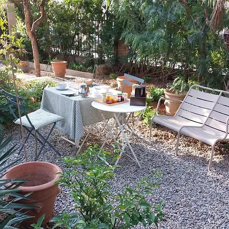 La villa des Amandiers-2