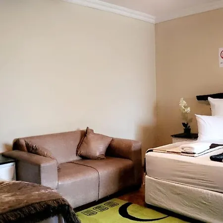The Vine Guest House Potchefstroom-2