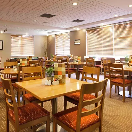 Ibis Chesterfield Centre - Market Town-2