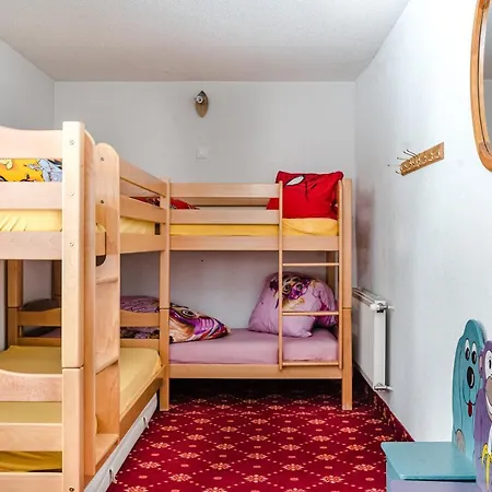 Family Hotel Desiree-2
