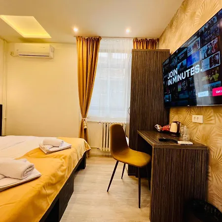 Side One Design Hotel Garni-2