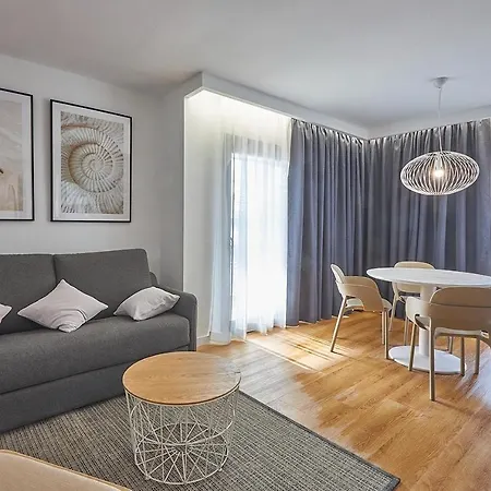 Rentalmar Suites Salou Families Only-2