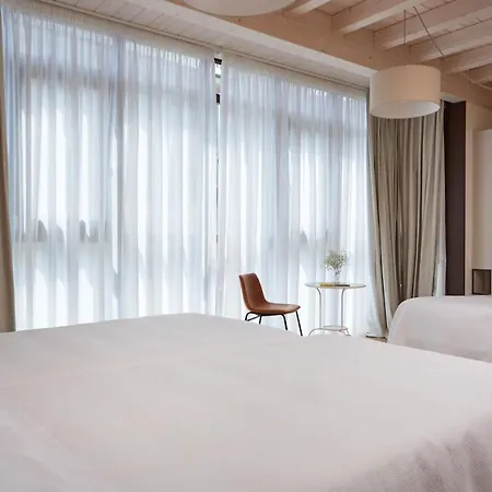 Hotel Trina 20-2