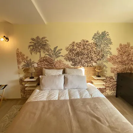Bubble rooms Chambres confortables en plein centre de Dieulefit-2