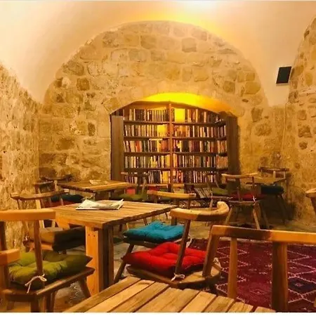Şahmaran Butık Otel-3