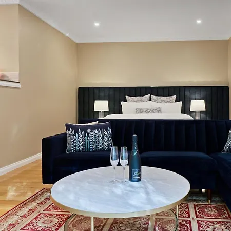 Wrenfield Cottages-2