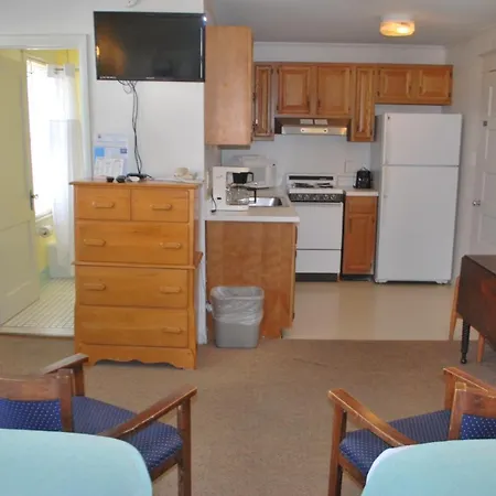 Lankford Hotel And Lodge-3