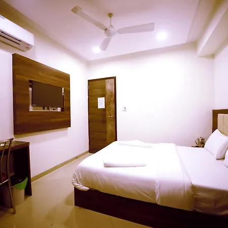 Hotel Precious Pearl-2
