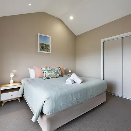 Sea Foam Villas-3