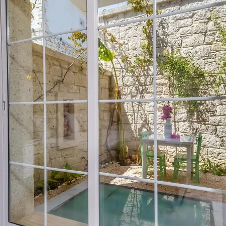 Avlu Alacati Boutique Hotel-2
