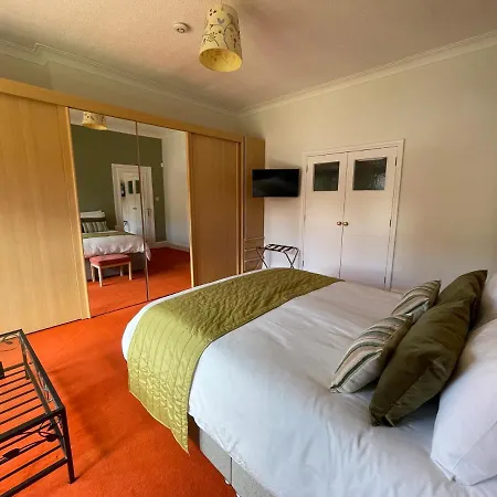 Blackburn Villa B&B-2