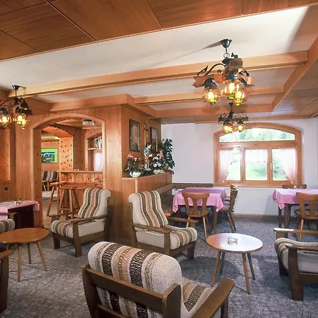 Hotel zum See-3
